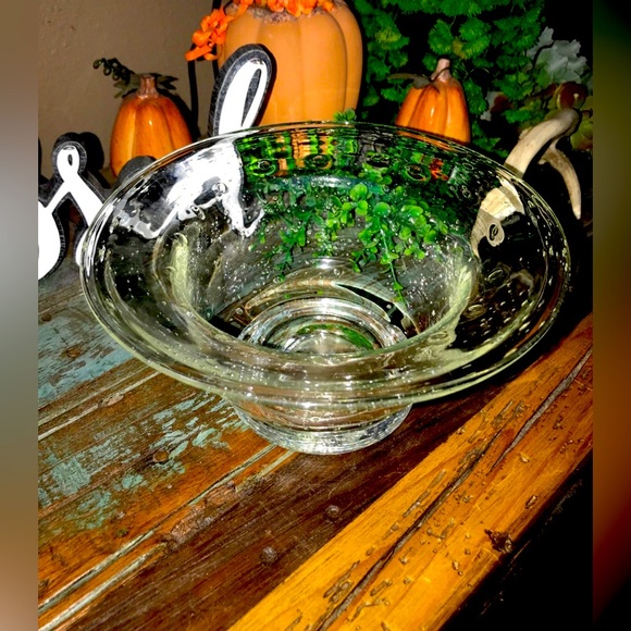 Southern Living At Home Other - Southern Living at Home Decorative Tiny Bubbles Glass Bowl